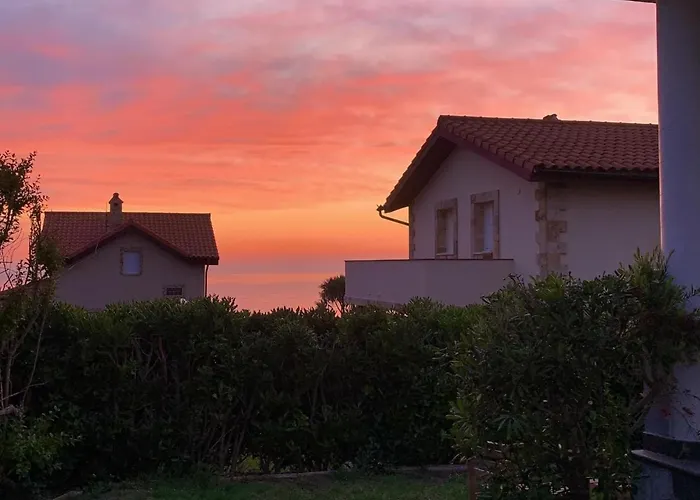 Hébergement de vacances Espectacular Casa Con Vistas Al Mar *